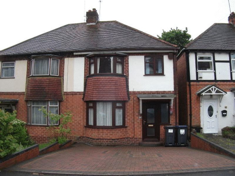 House Woodleigh Avenue in Birmingham