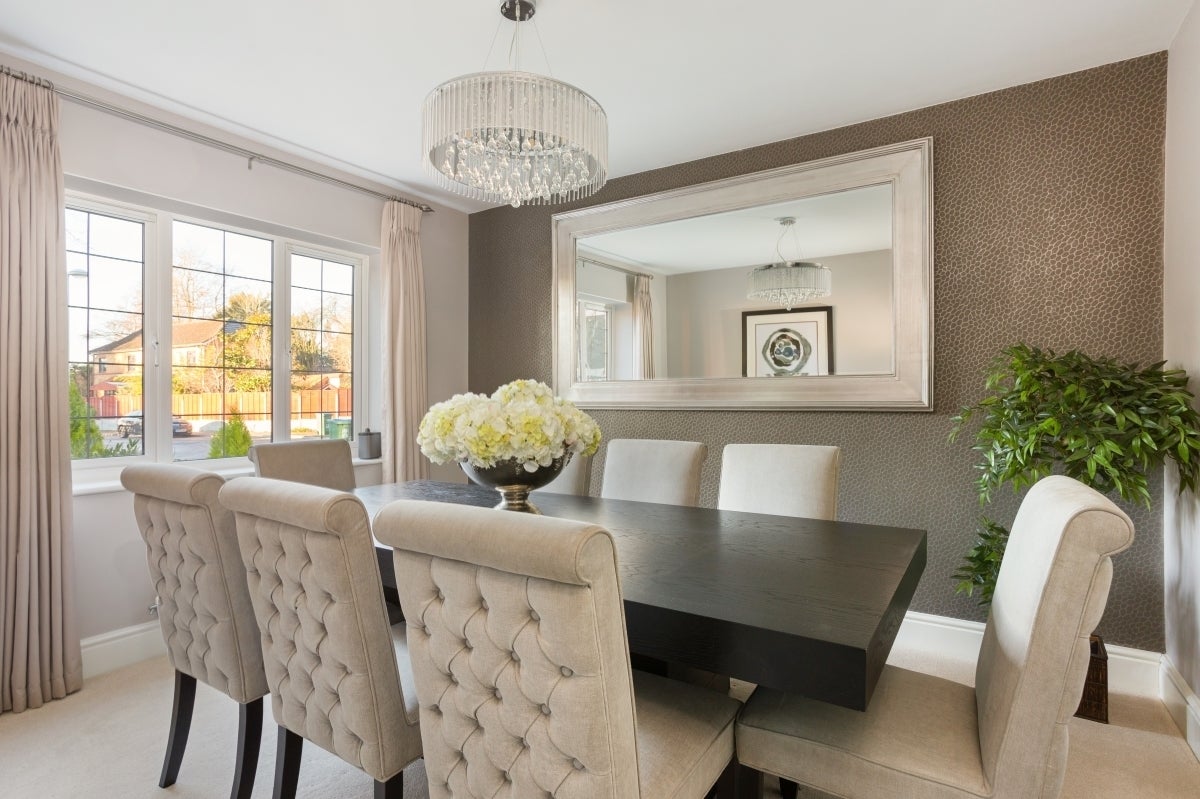 House Rounton Close in Watford