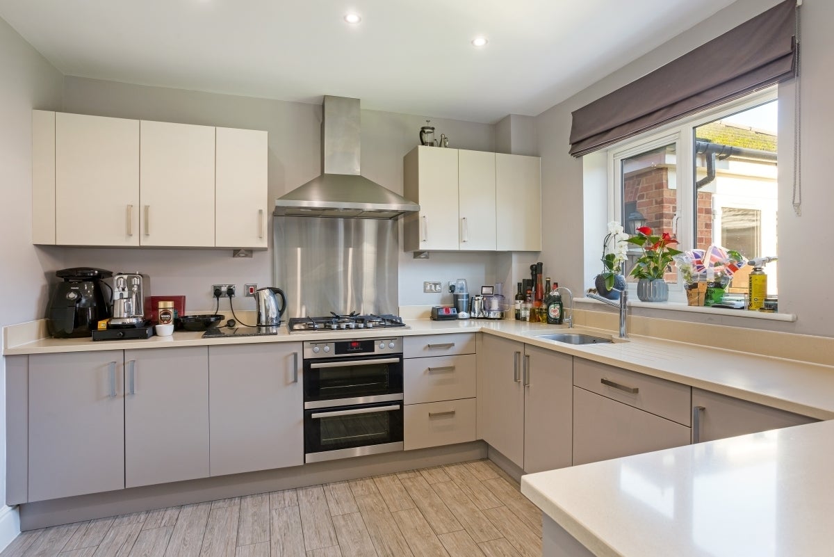 House Rounton Close in Watford