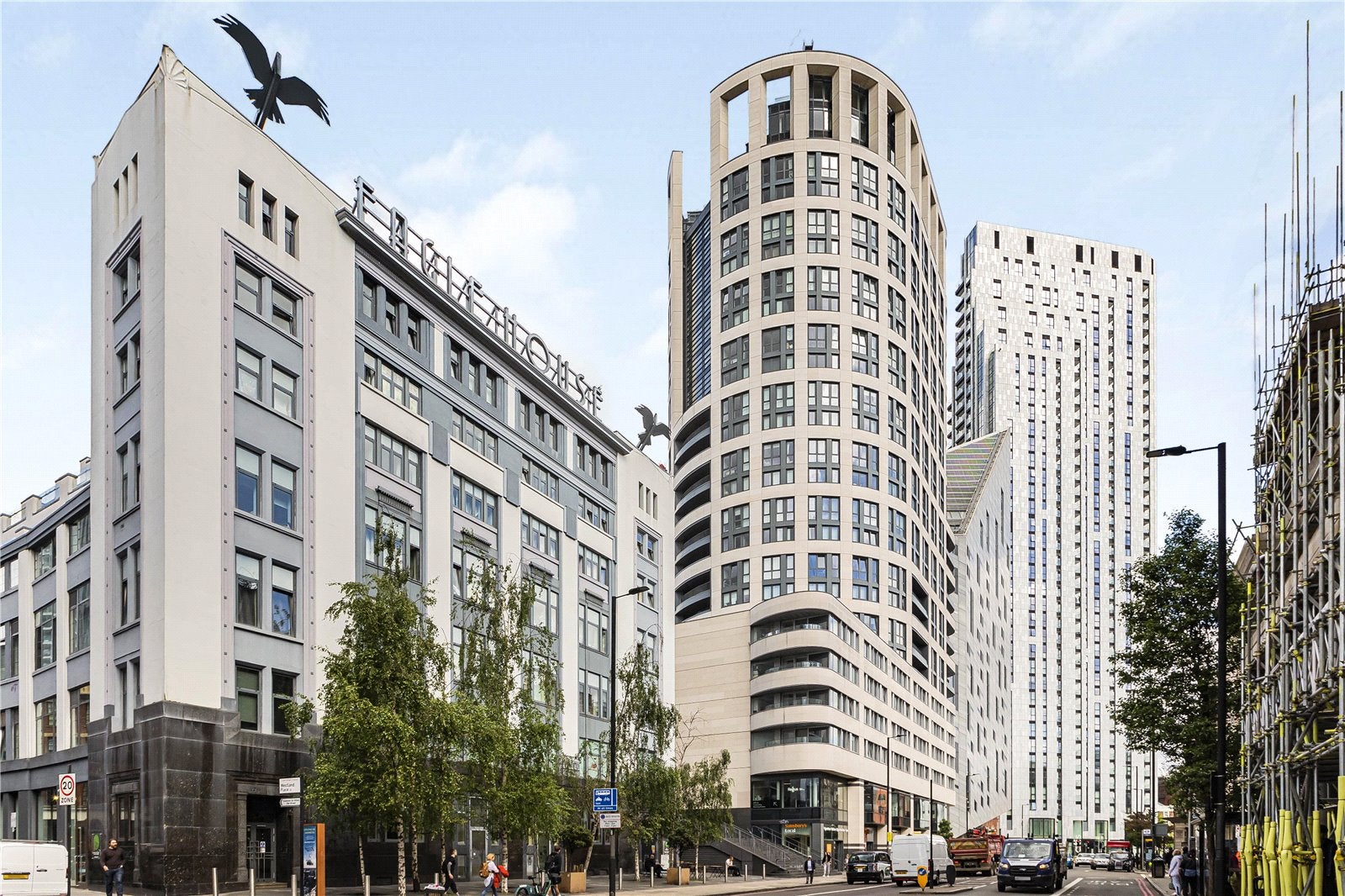 Flat City Road in Greater London