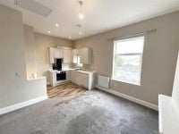 Flat Wellington Road South in Hazel Grove