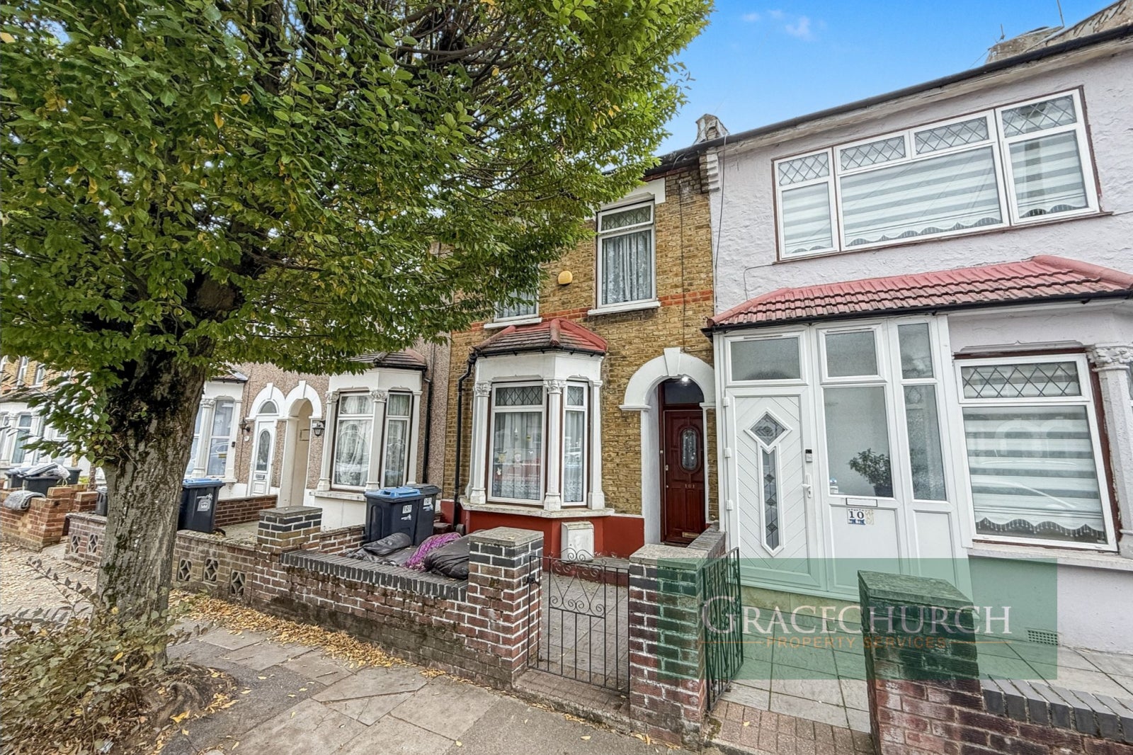 House Huxley Road in Greater London