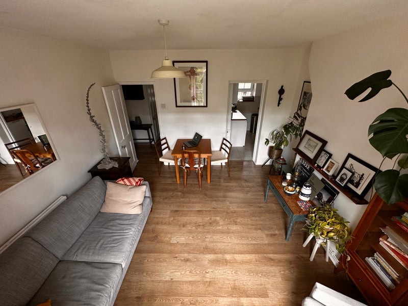 Room Wandsworth Road in Greater London
