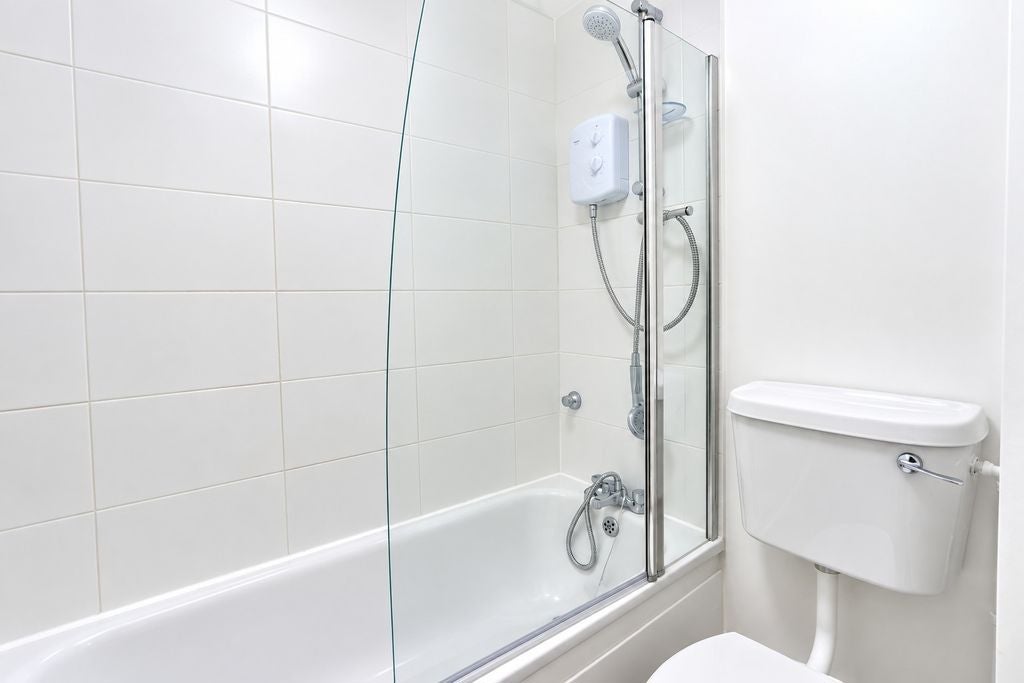 Flat Stevenson Close in Greater London