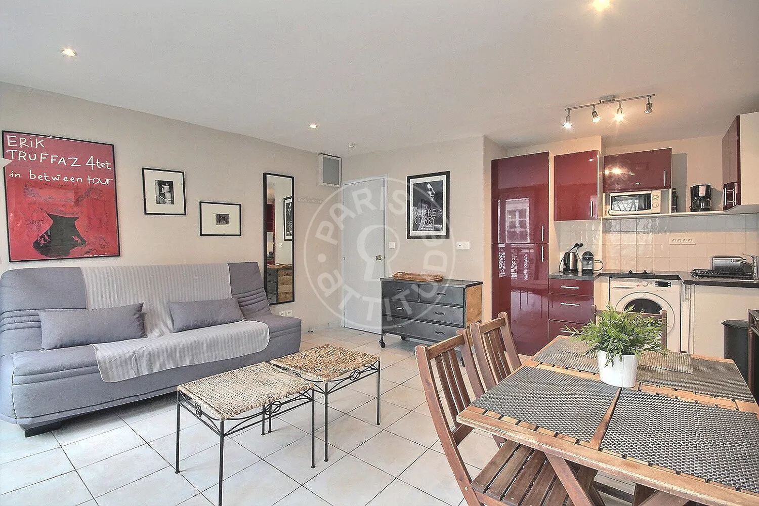 Appartement Rue Saint-Denis à Paris