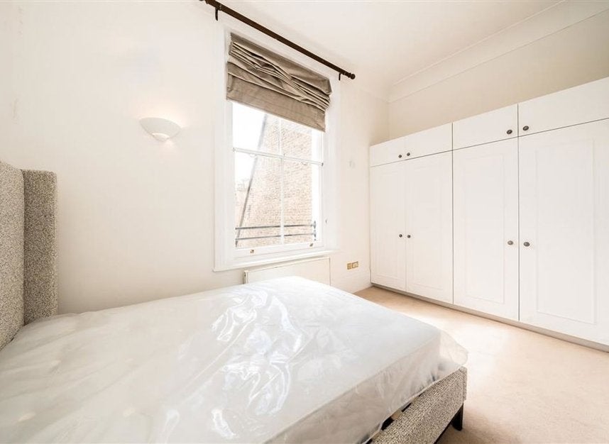 Flat Queen's Gate in Greater London