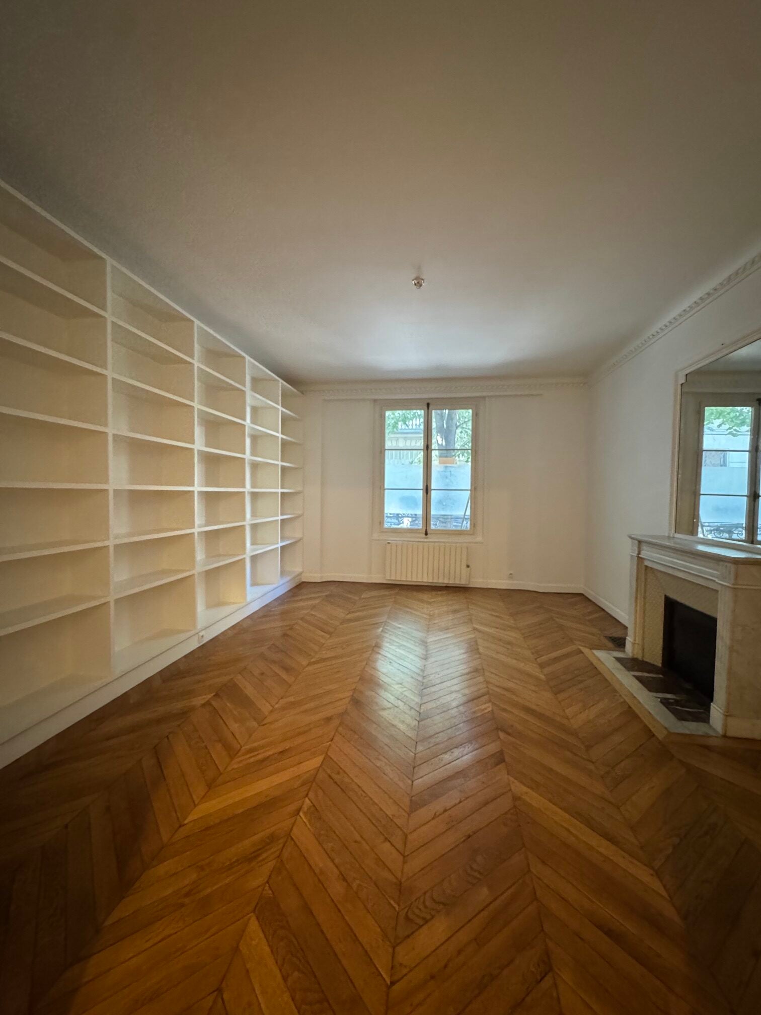 Appartement Avenue Hubert Germain à Paris