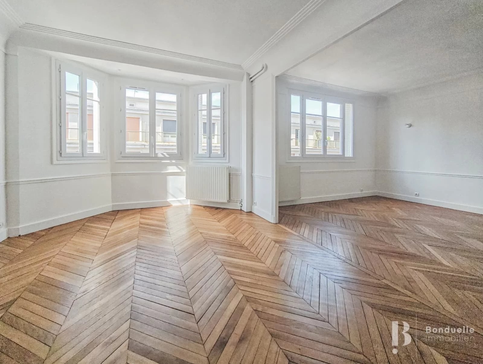 Appartement Place du Costa Rica à Paris