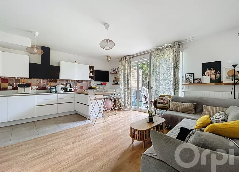 Flat Piste - CD 94 in Maisons-Alfort