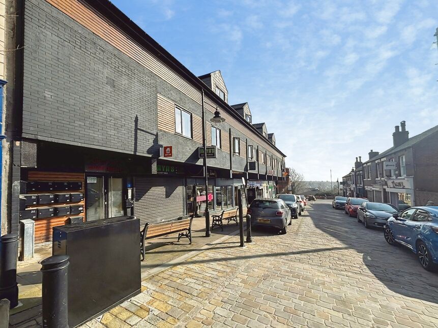 Flat Gillygate in Wakefield