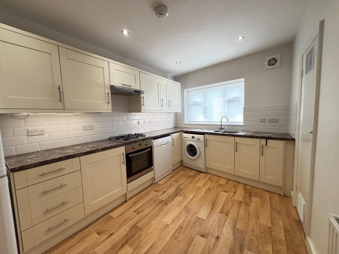 Flat Croxted Road in Greater London