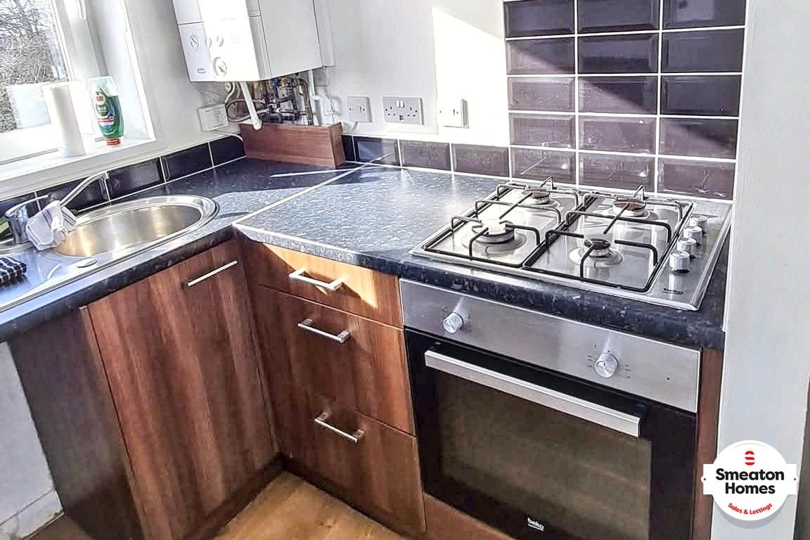 Flat Vicarage Gardens in Plymouth