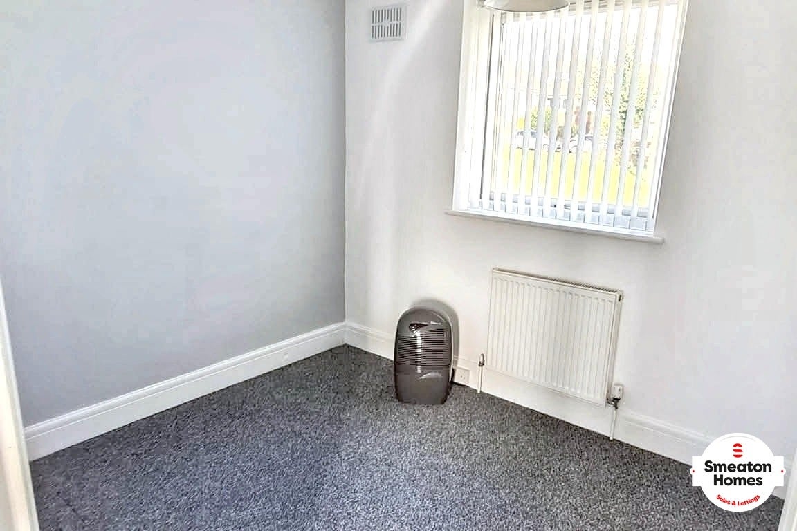 Flat Vicarage Gardens in Plymouth