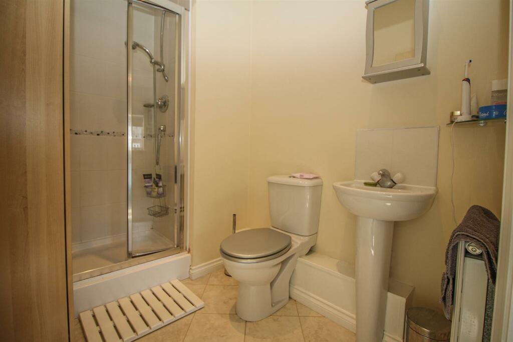 Flat Charlton Court in Newcastle upon Tyne