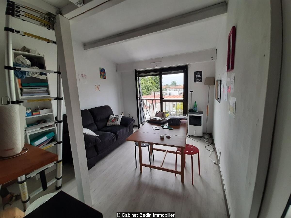 Appartement Rue Frédéric Sévène à Talence