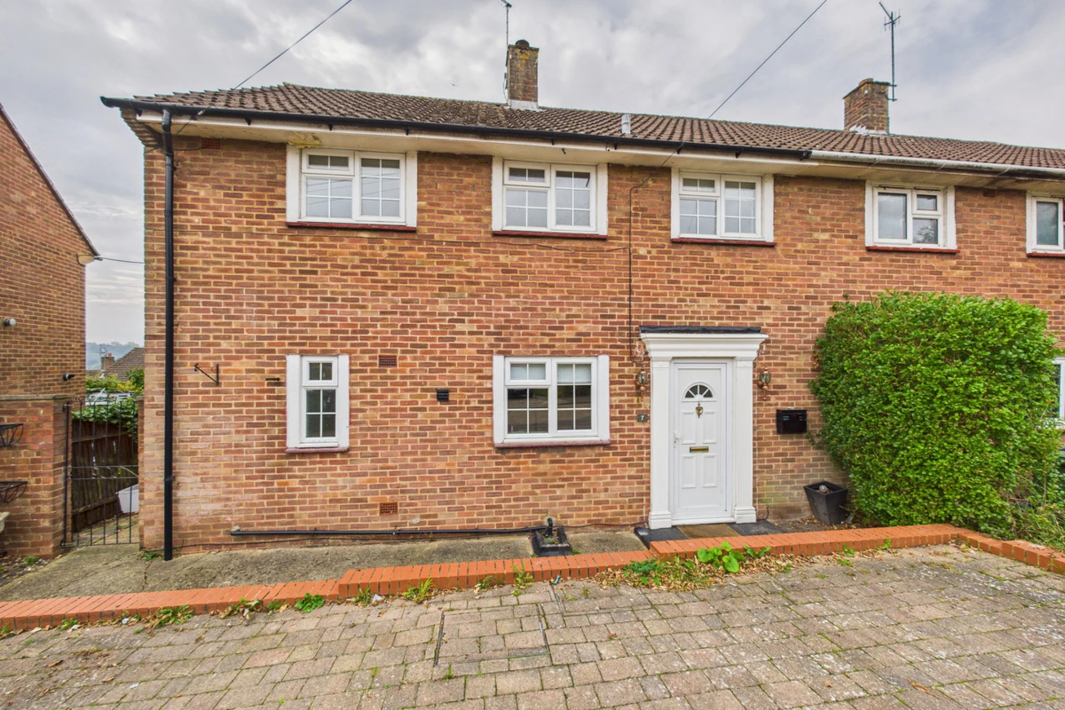 House White Hill in Dacorum