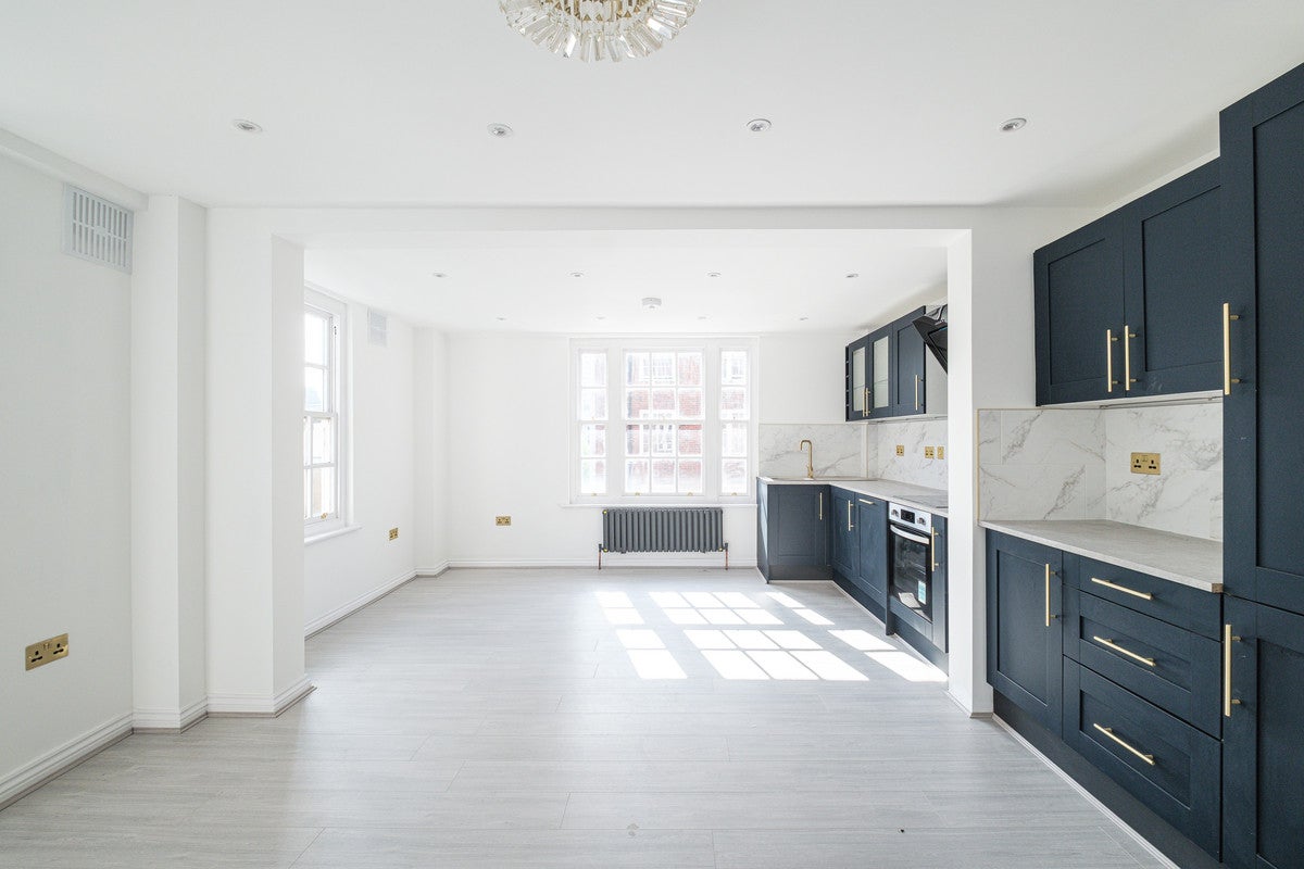 Flat Park West Place in City of Westminster