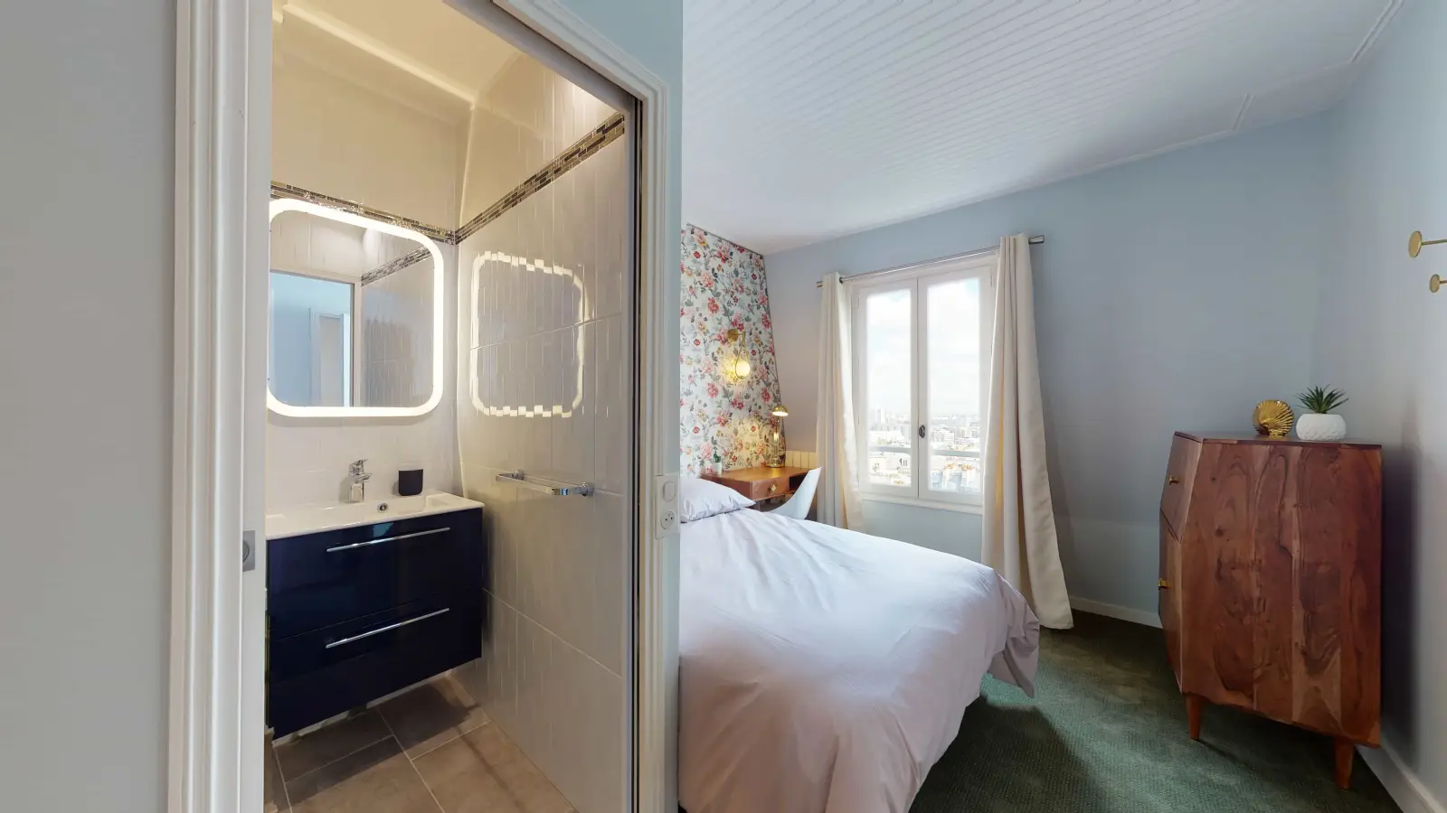 Chambre Rue de la Bonne à Paris