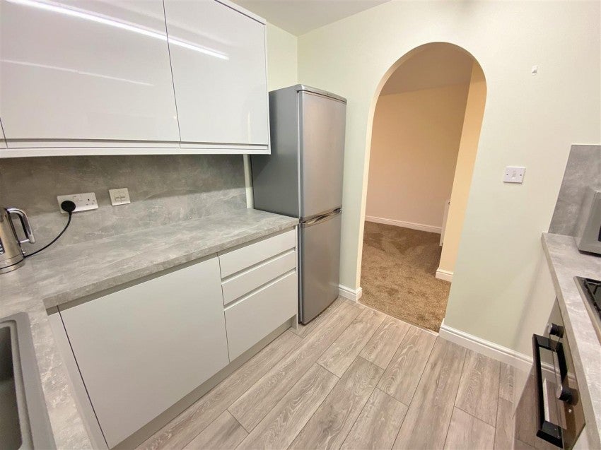Flat Chestnut Drive in Eggborough