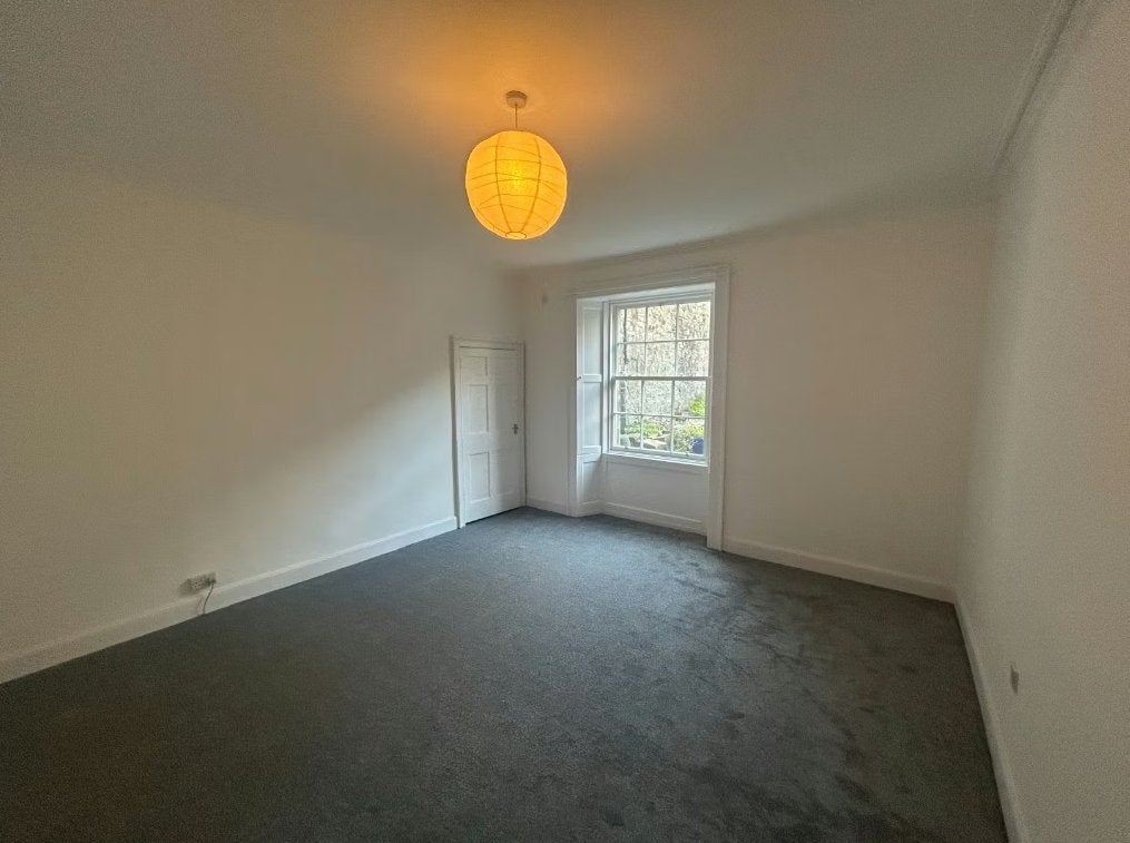 Flat Manor Place in City of Edinburgh