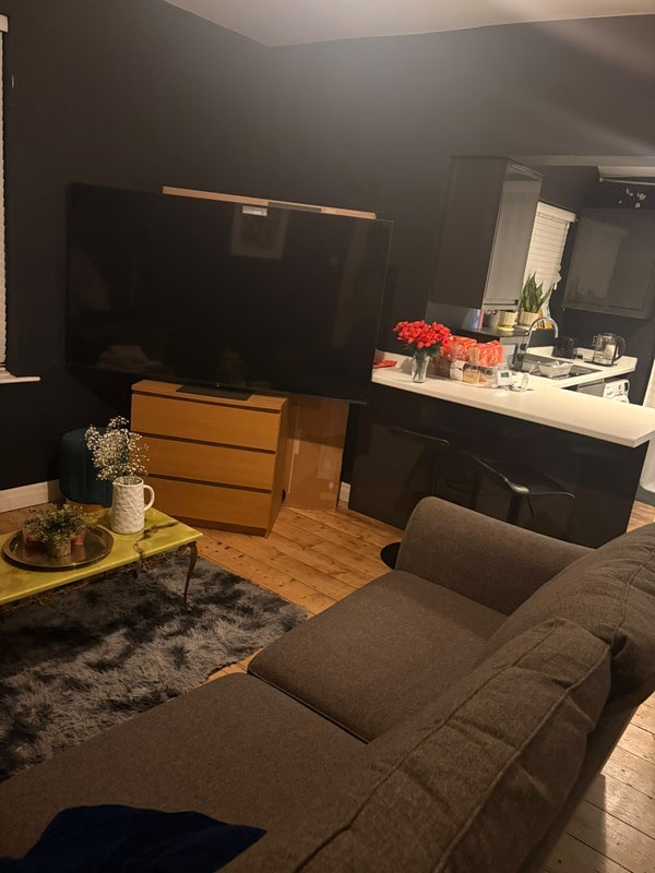 Room Amos Avenue in Manchester