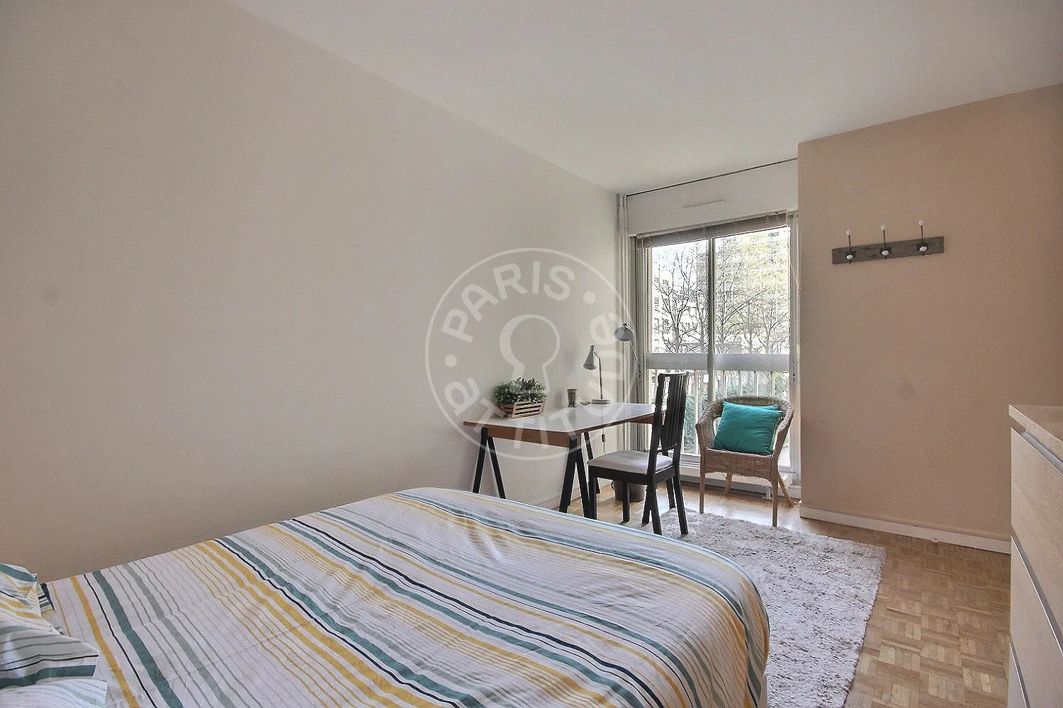 Appartement Rue Saint-Charles à Paris