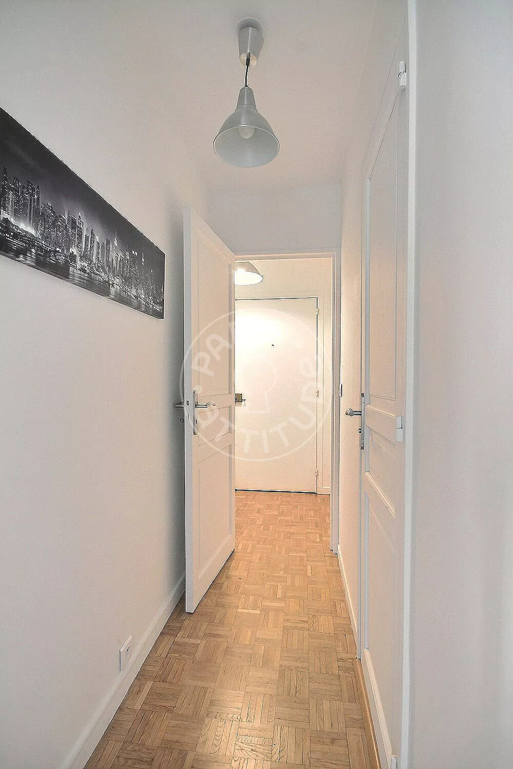 Appartement Rue Saint-Charles à Paris