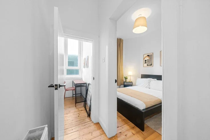 Flat Stewart Terrace in City of Edinburgh