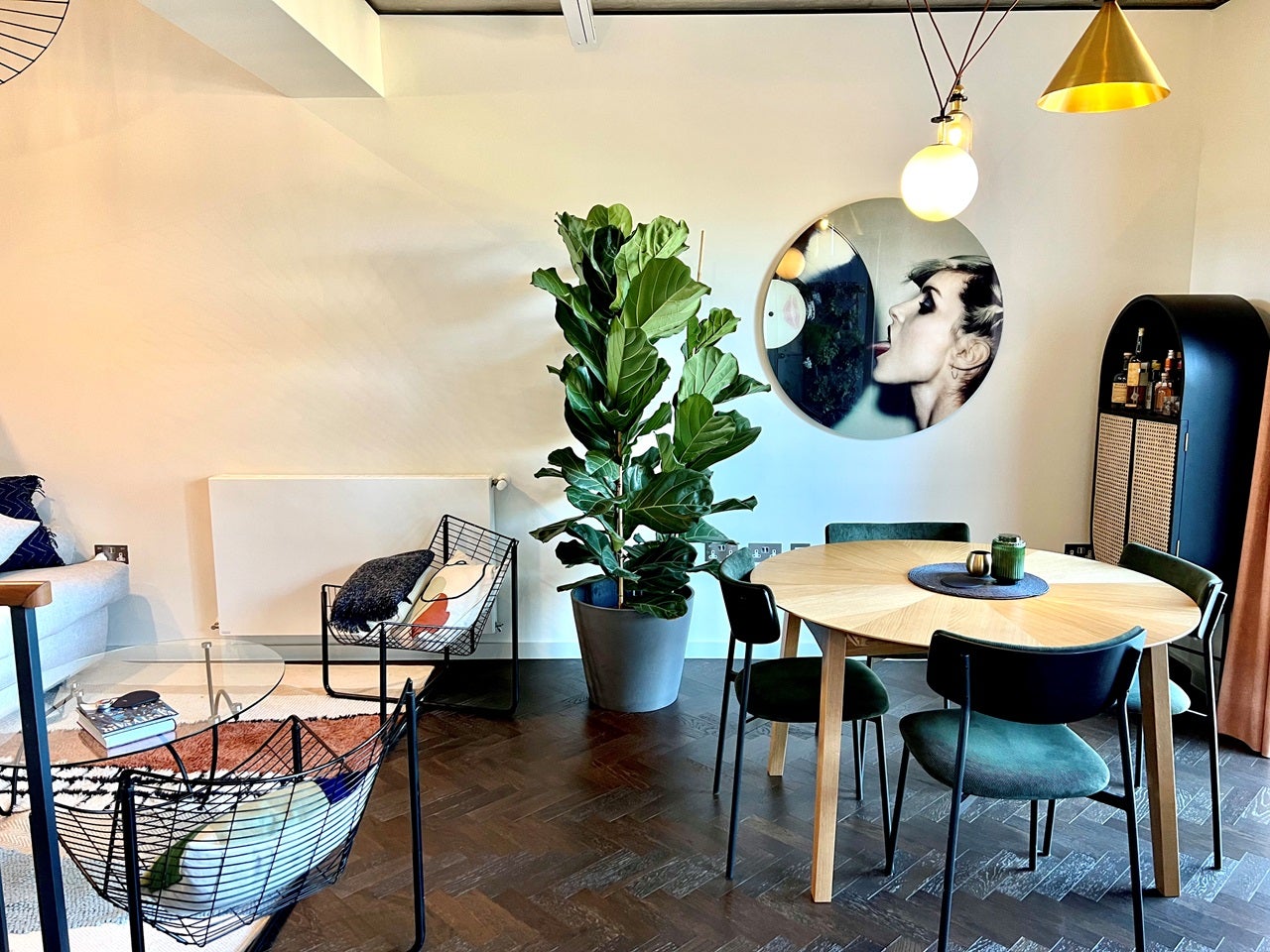 Flat Agar Place in Greater London