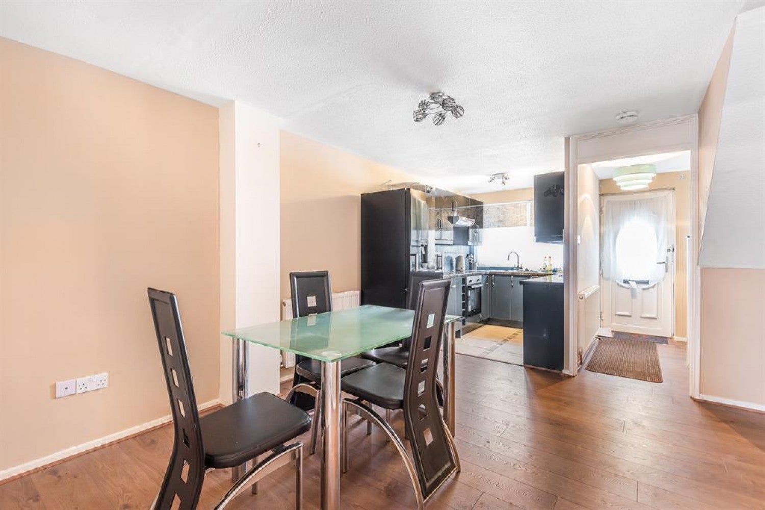 House Oakham Close in Greater London
