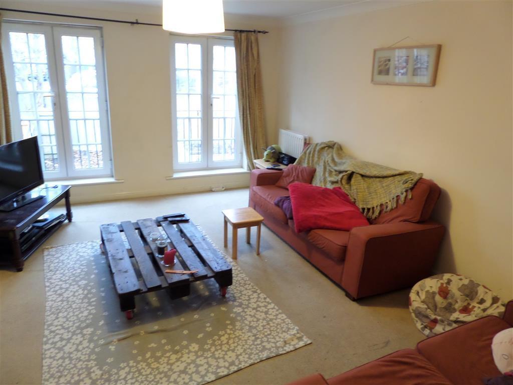 House Doe Close in Cardiff