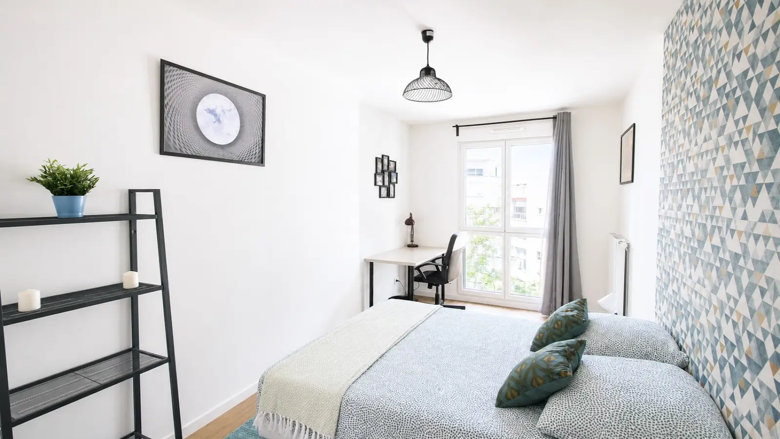 Chambre Rue Mozart à Clichy