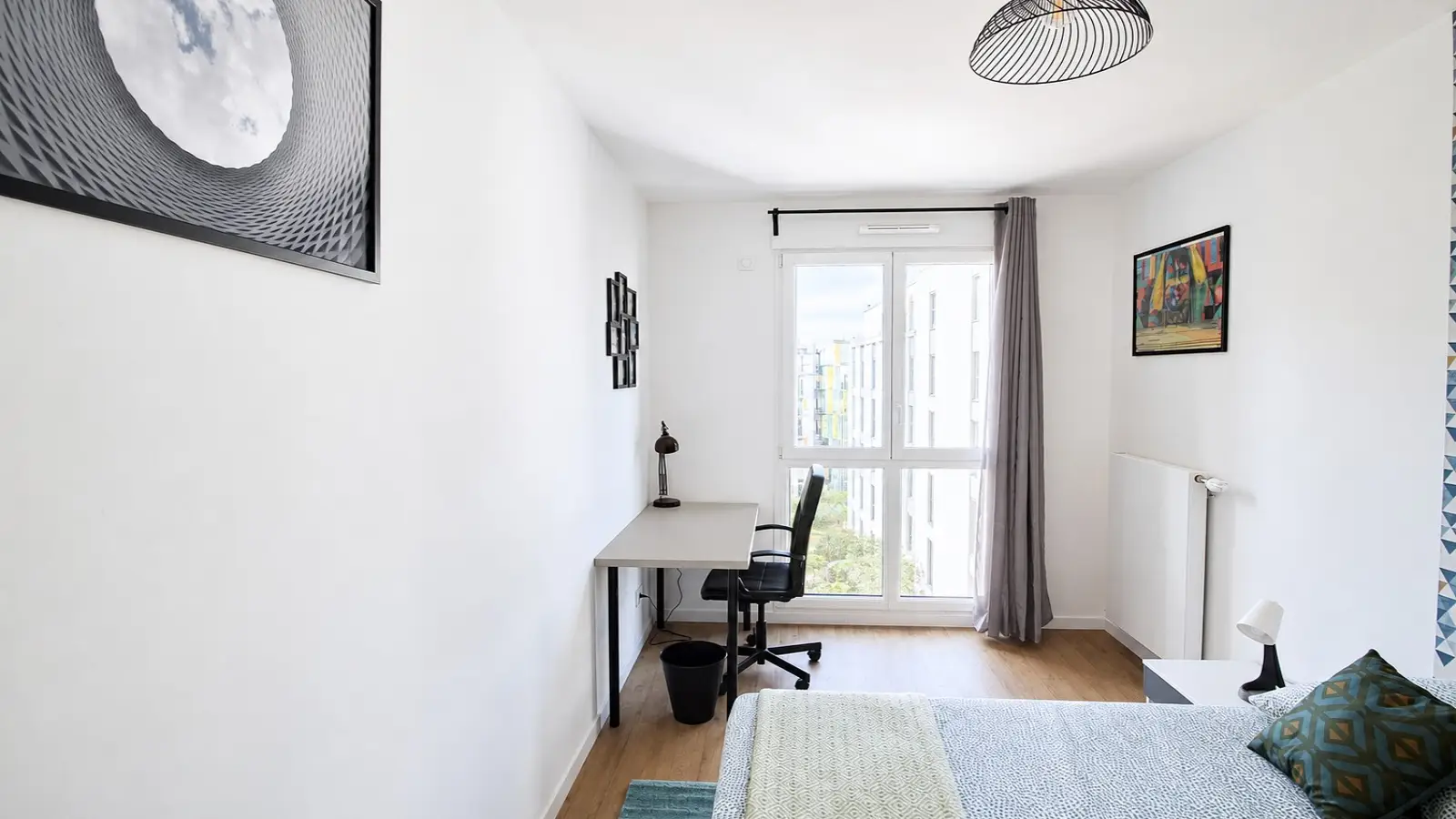 Chambre Rue Mozart à Clichy