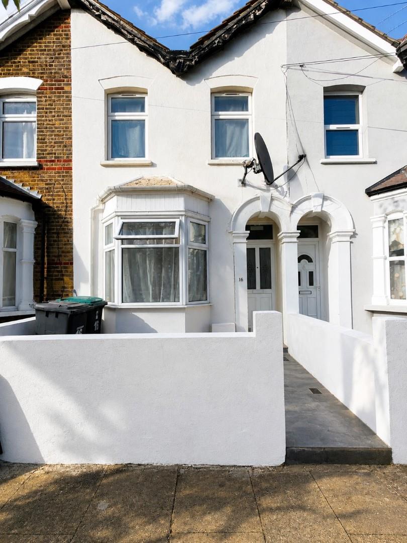 House Station Crescent in Greater London