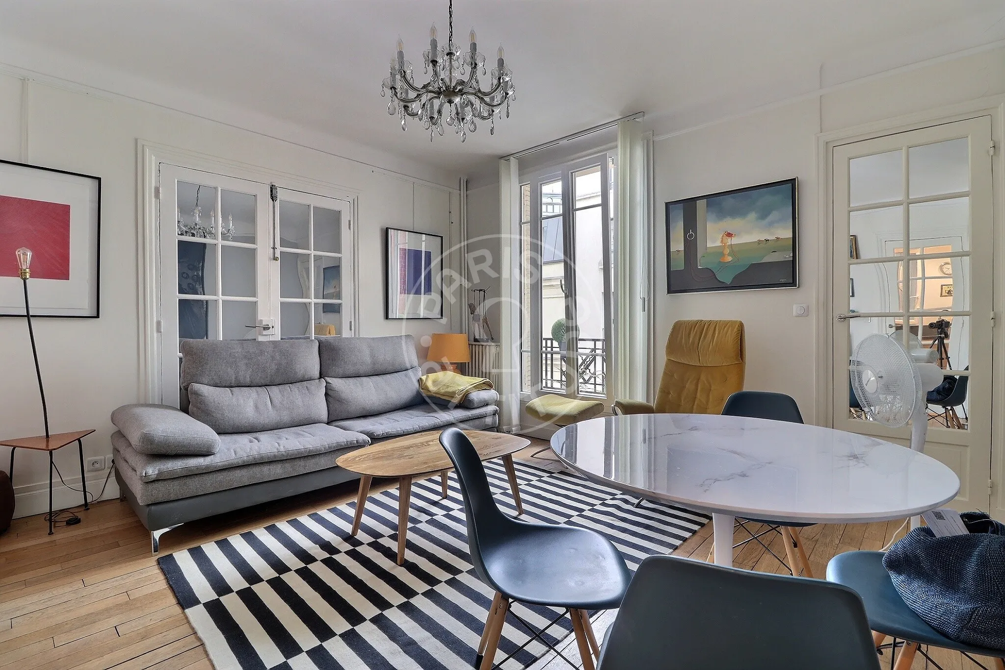Appartement Rue Jouvenet à Paris