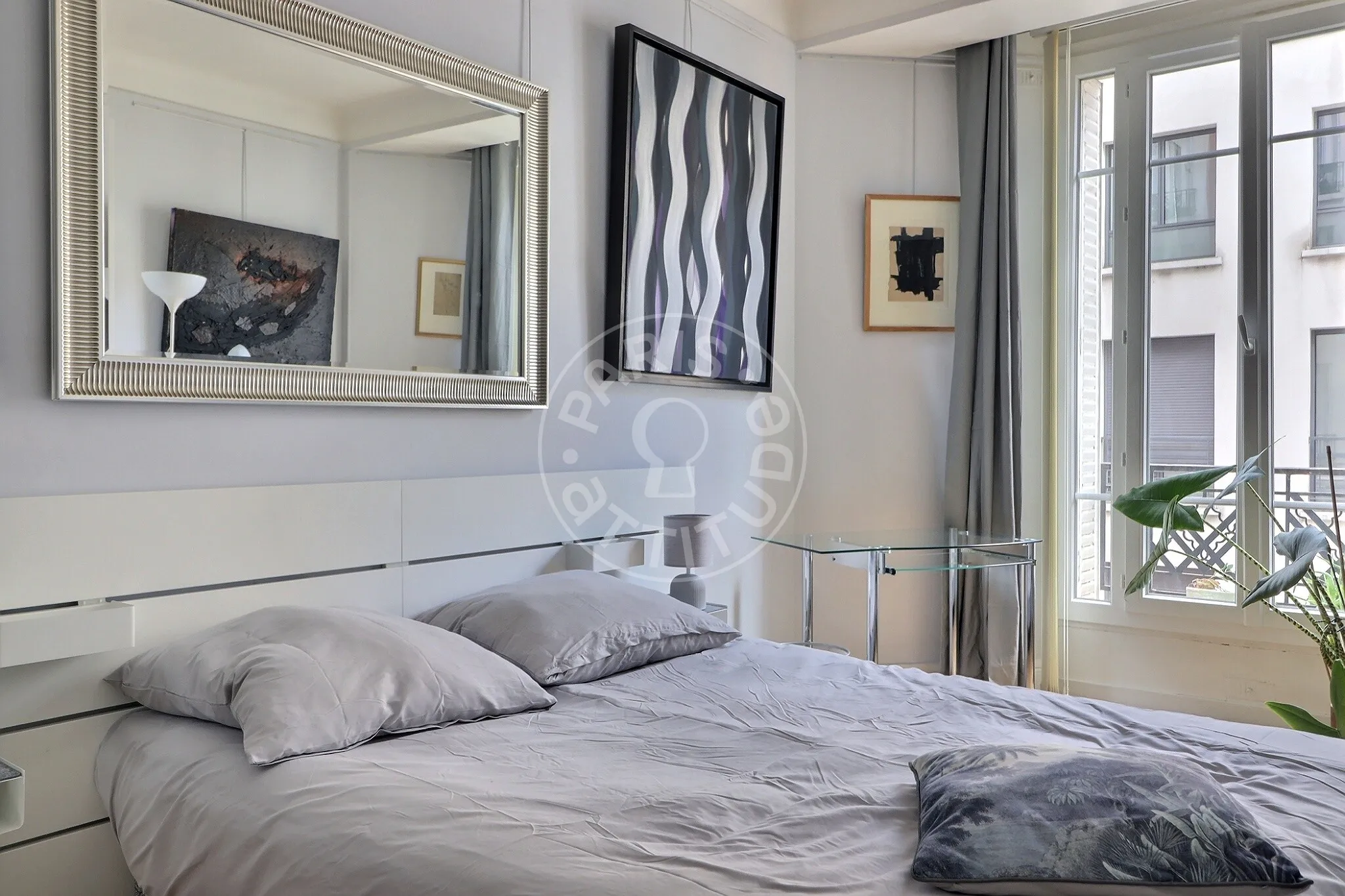 Appartement Rue Jouvenet à Paris