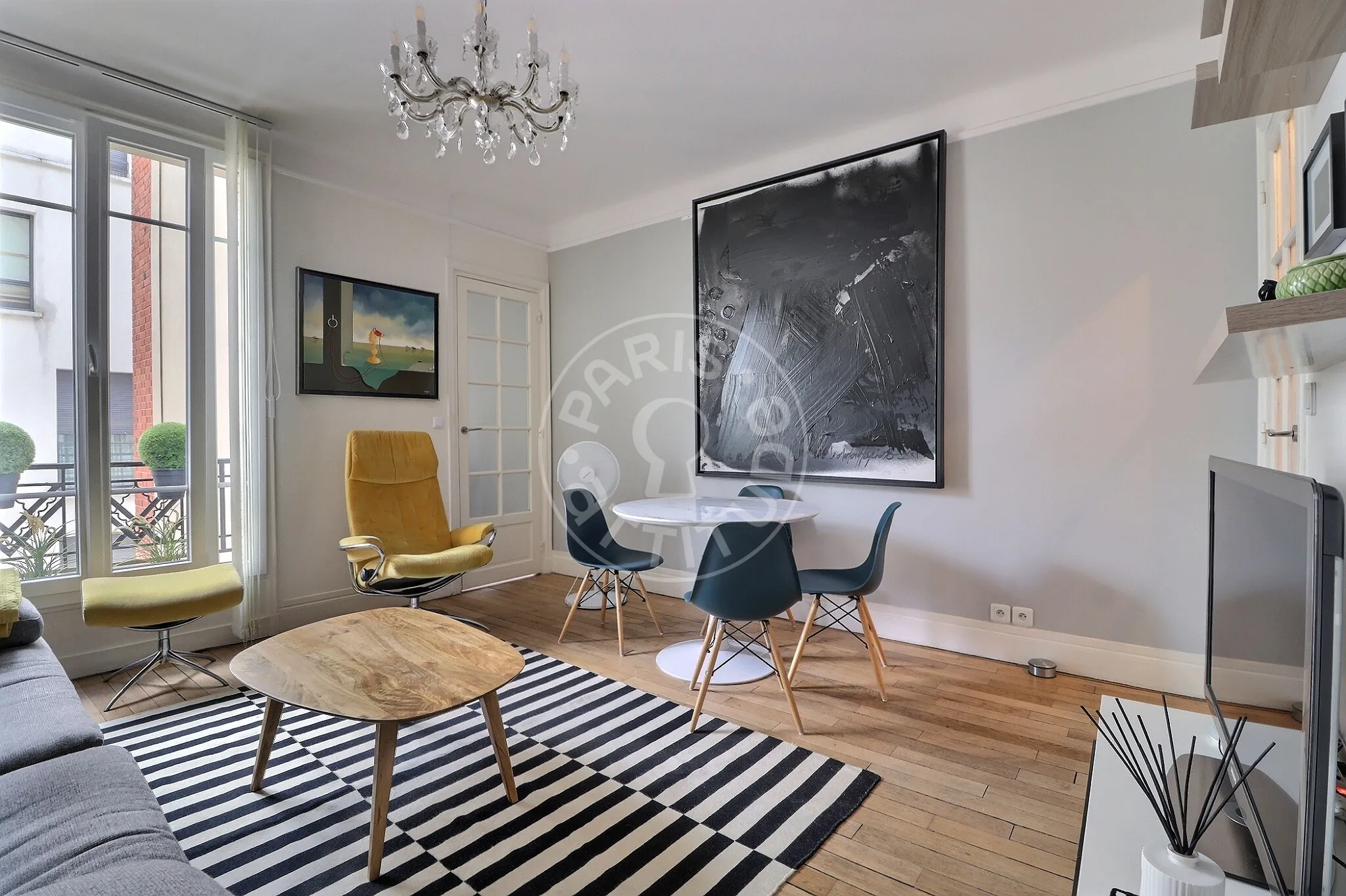 Appartement Rue Jouvenet à Paris