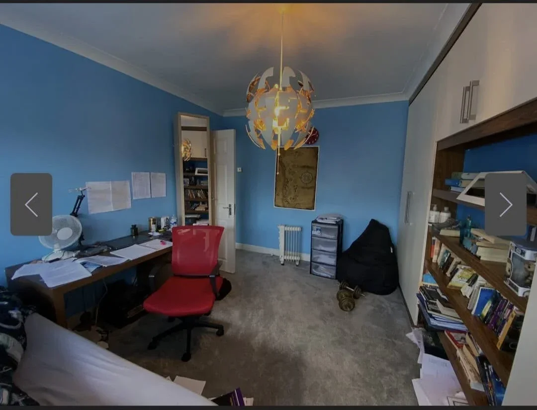 Room Dawlish Drive in Greater London