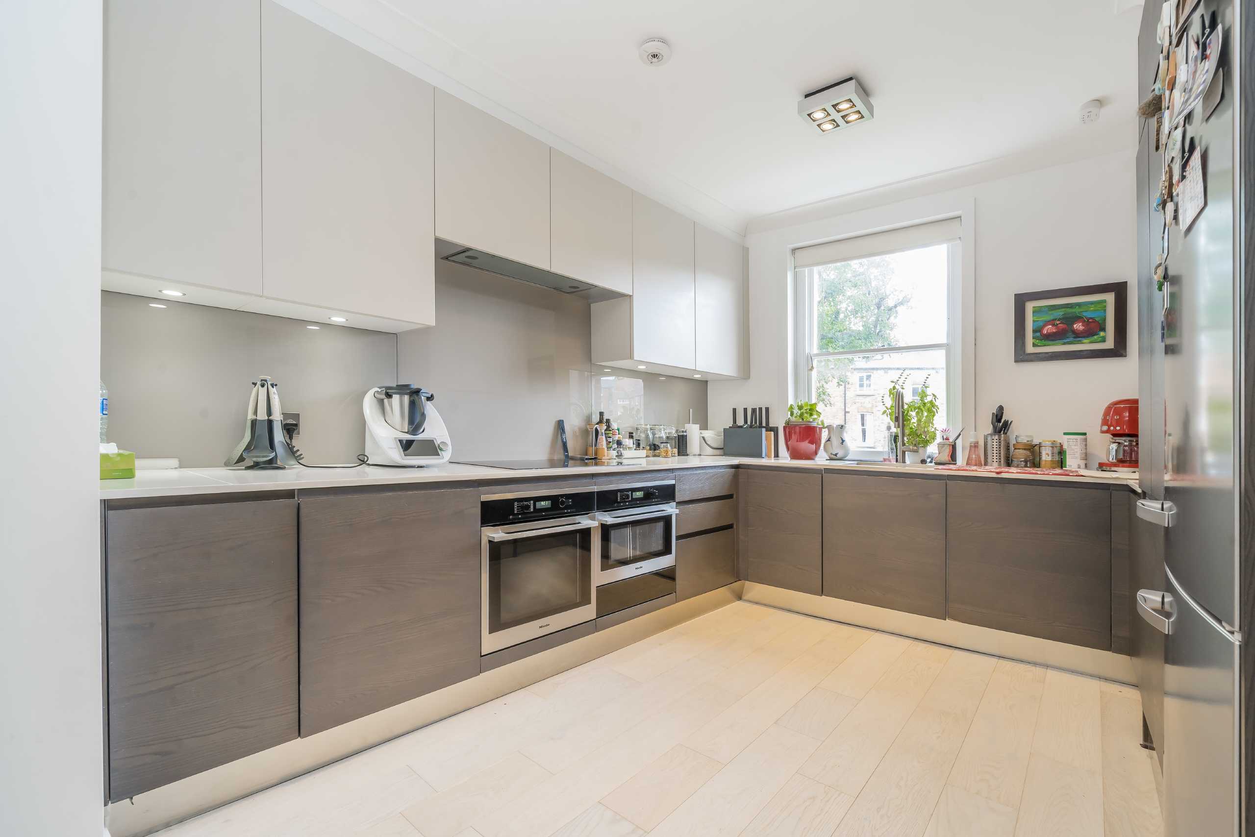 House Compayne Gardens in Greater London
