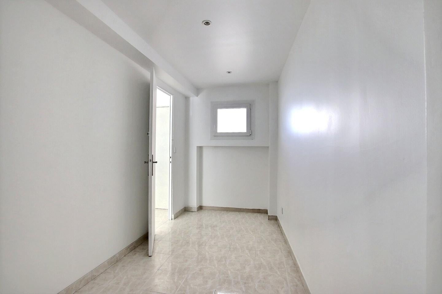 Appartement Avenue de la Corse à Marseille