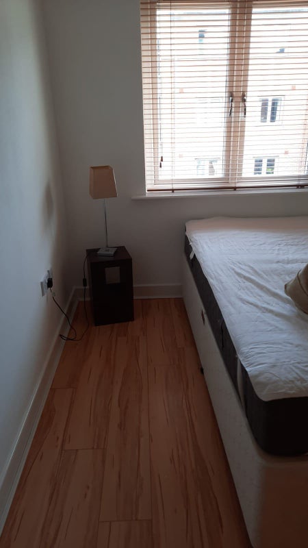 Room Worsdell Drive in Gateshead