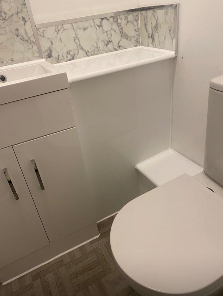 Room Illingworth Place in Milton Keynes