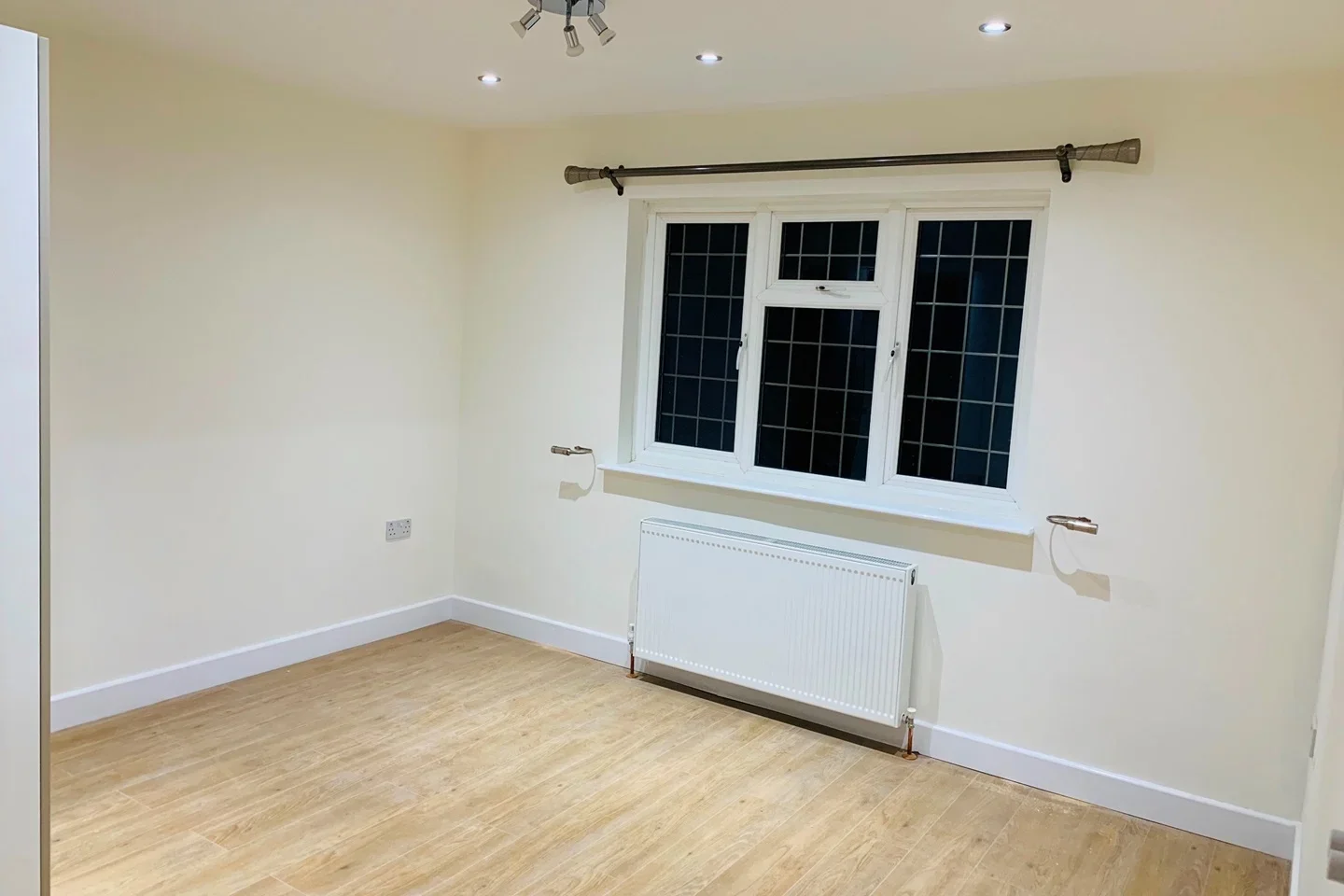 Flat Northumberland Road in Greater London
