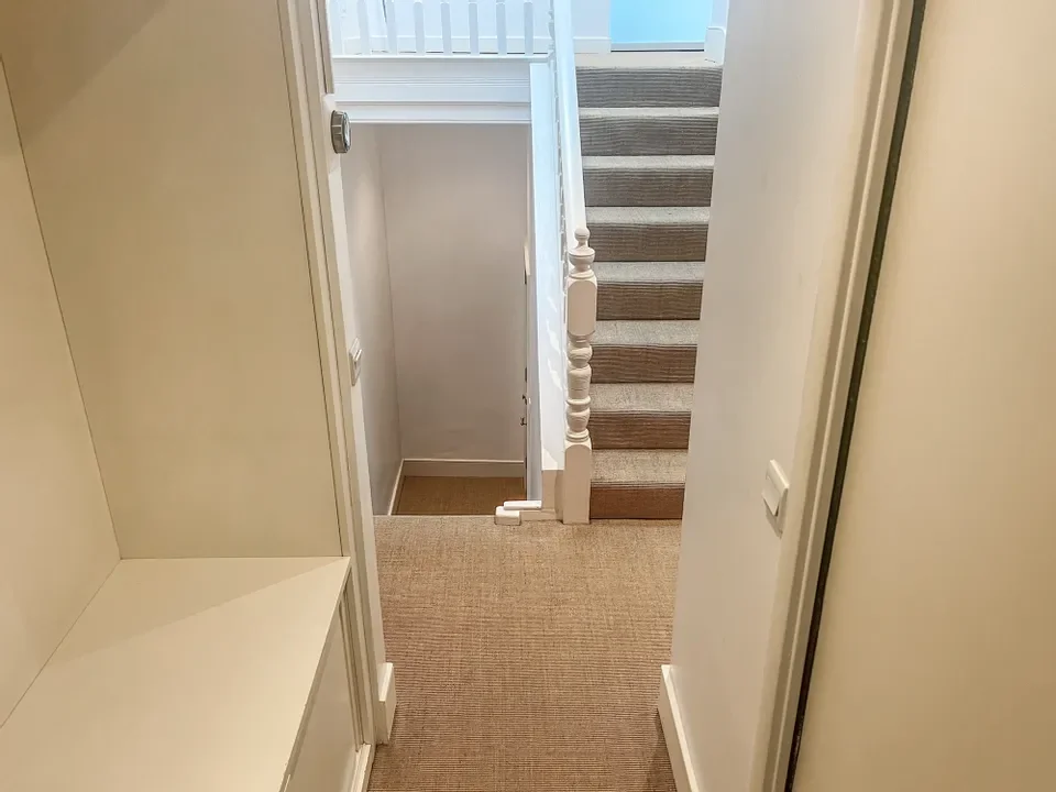 Flat Clapham Common North Side in Greater London
