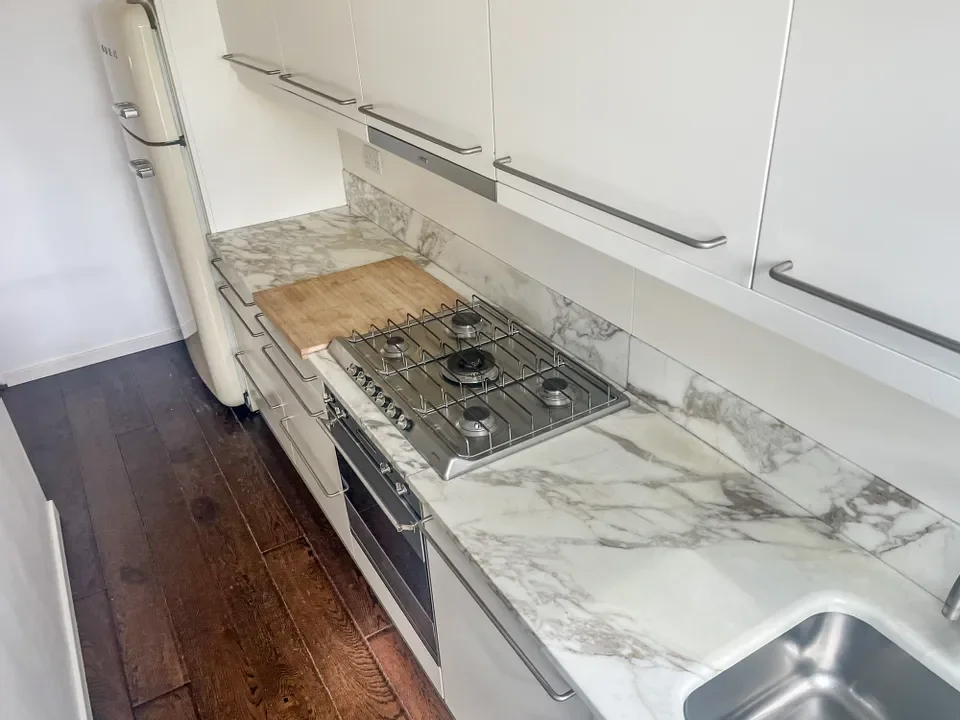 Flat Clapham Common North Side in Greater London