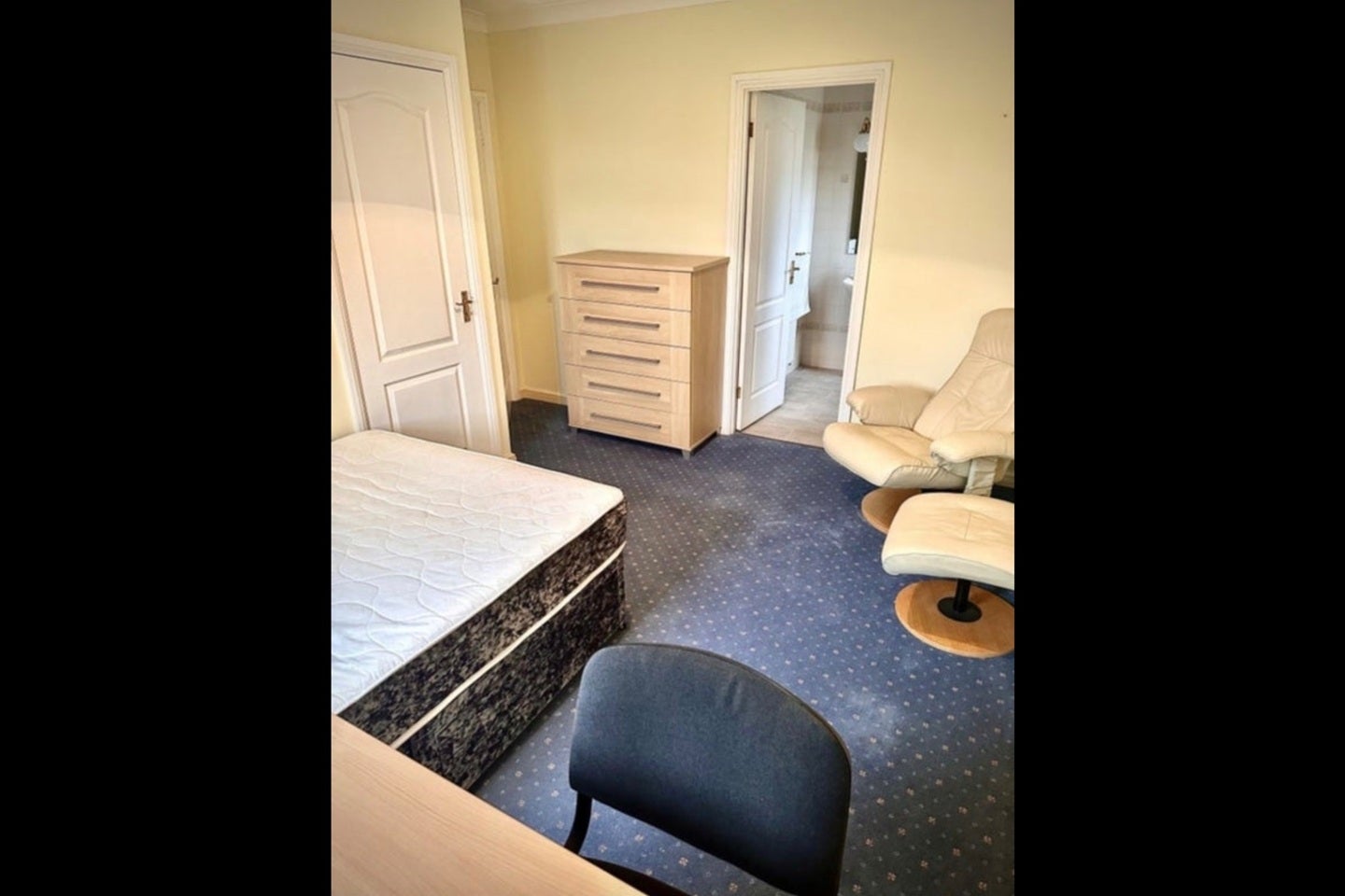 Room Leygreen Close in Luton