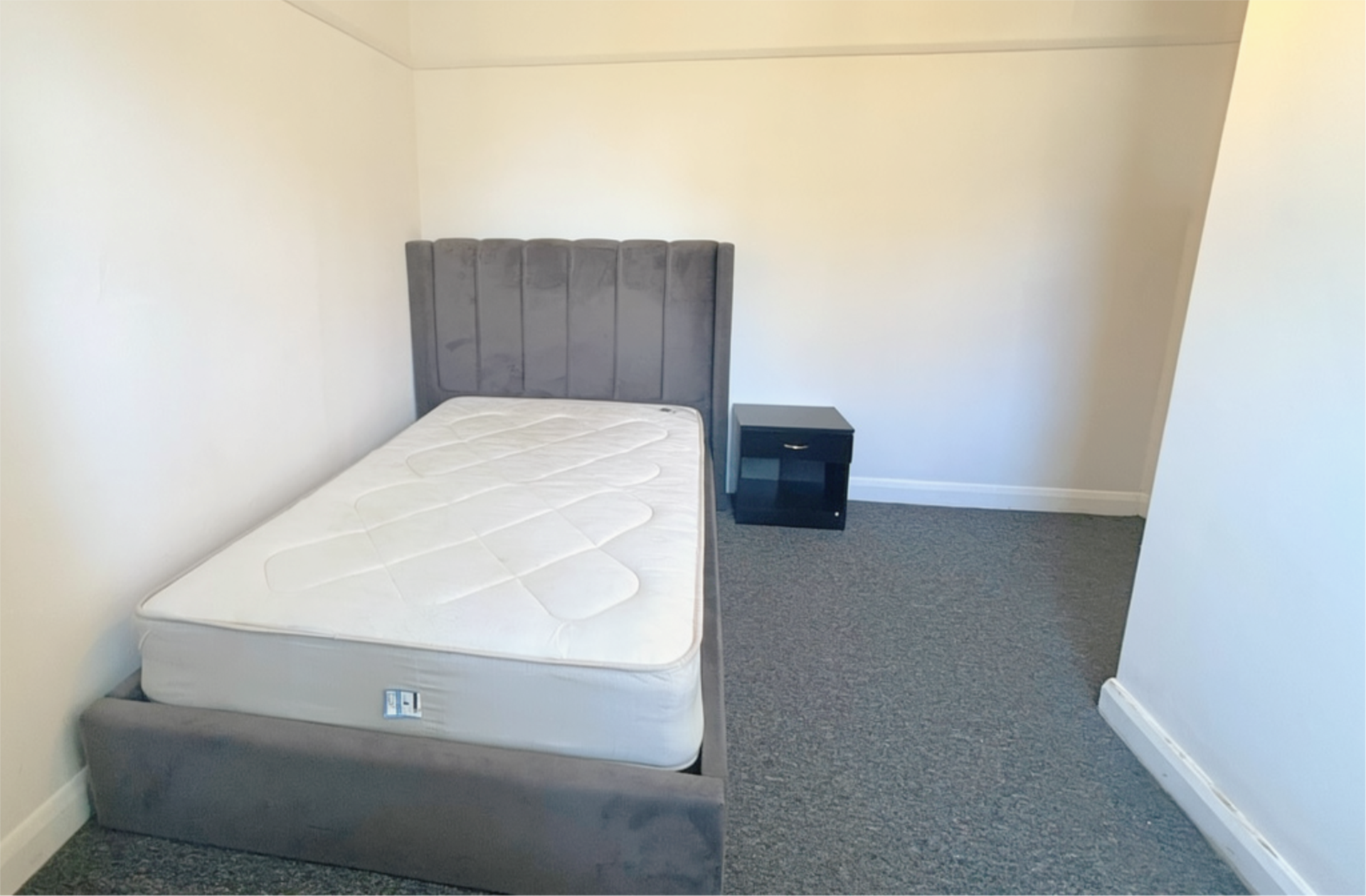 Room Bartholomew Road in Oxford