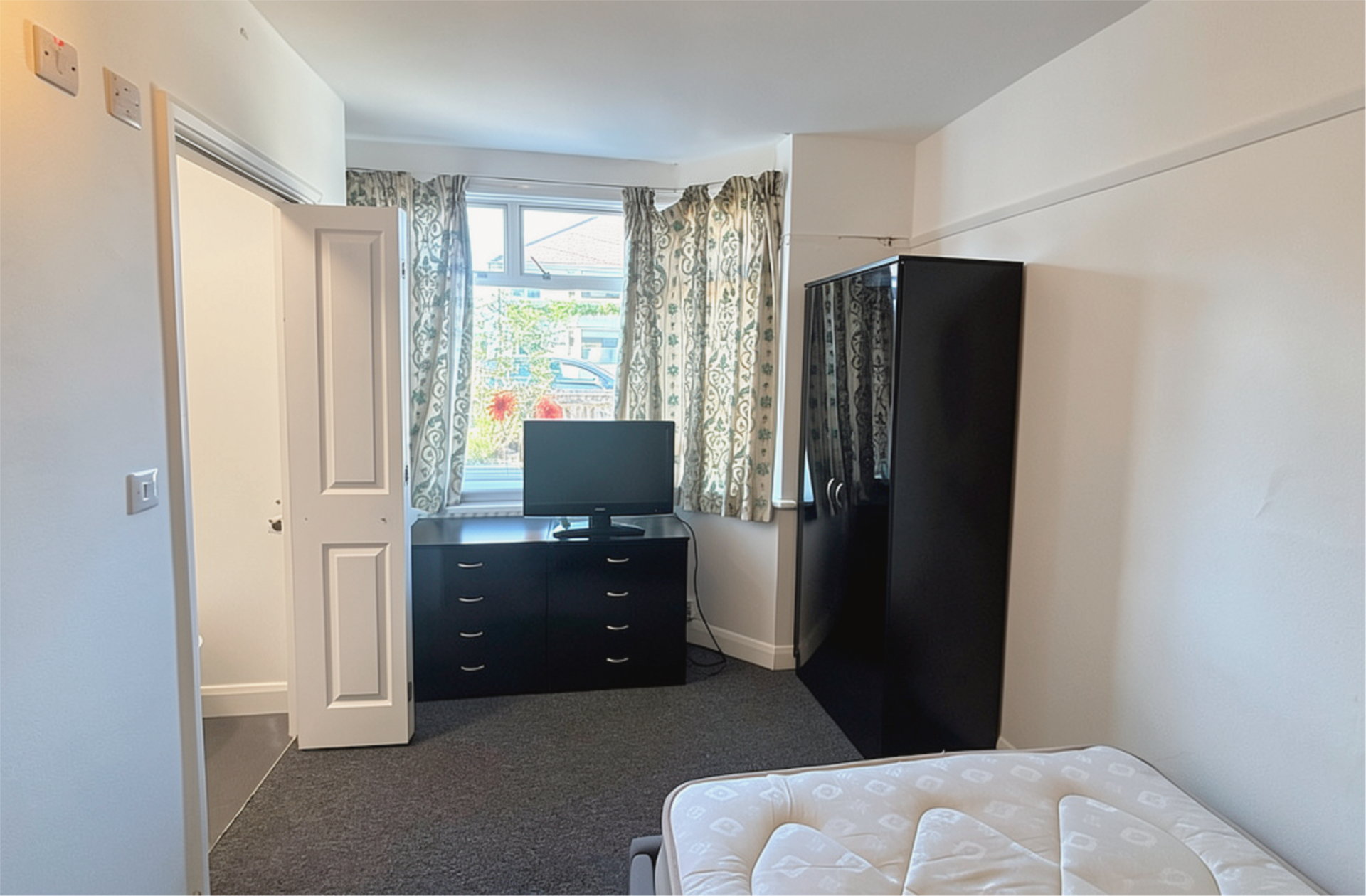 Room Bartholomew Road in Oxford
