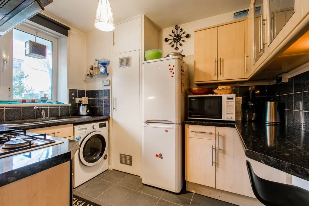 Flat Weydown Close in Greater London