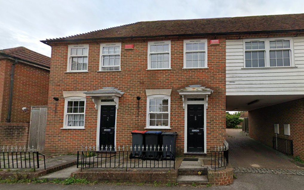 House Forty Acres Road in Canterbury